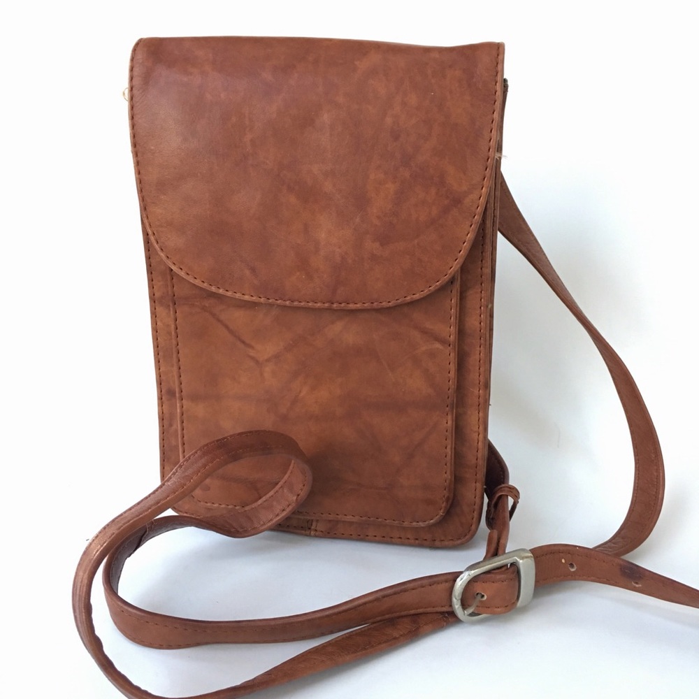 EAST WEST Leather Crossbody-Travel Organizer-Brwn